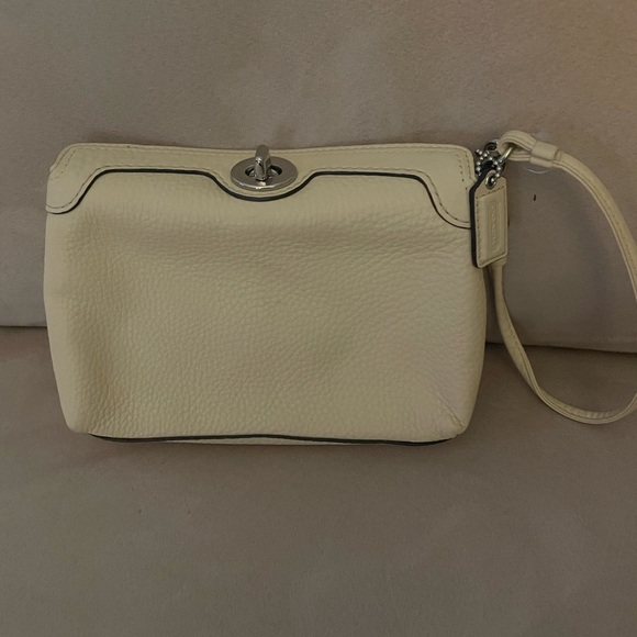 Coach Wristlet - Picture 1 of 5